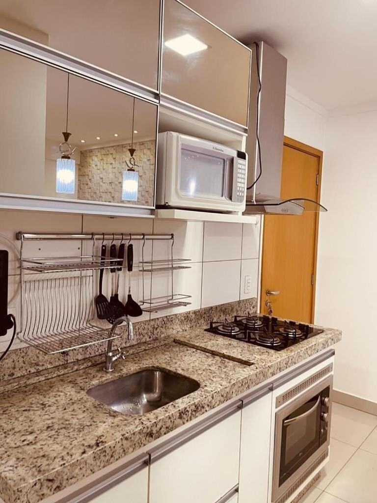 Апартаменты 2 Qts.| 4 Hosp. | Ao Lado Do Goiania Shopping Экстерьер фото
