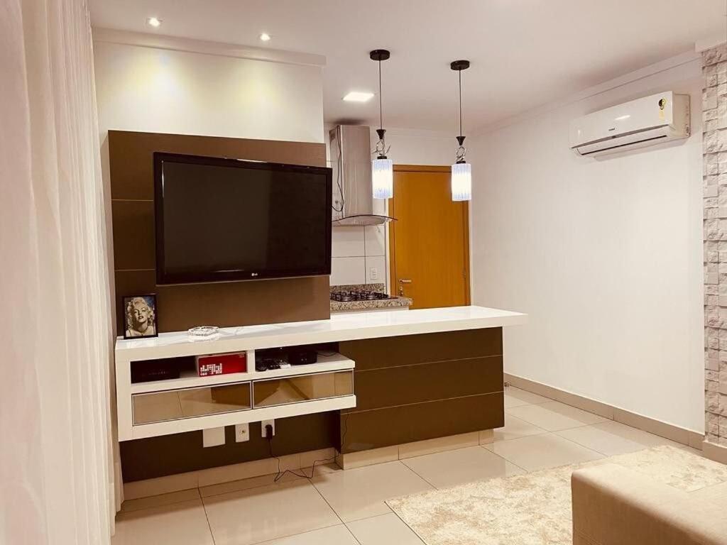 Апартаменты 2 Qts.| 4 Hosp. | Ao Lado Do Goiania Shopping Экстерьер фото