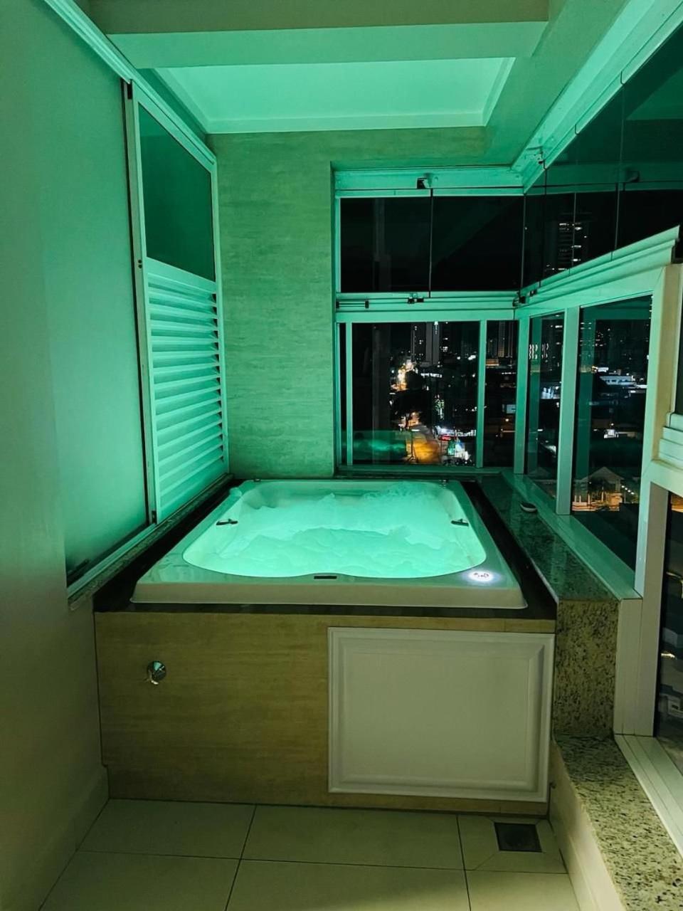 Апартаменты 2 Qts.| 4 Hosp. | Ao Lado Do Goiania Shopping Экстерьер фото